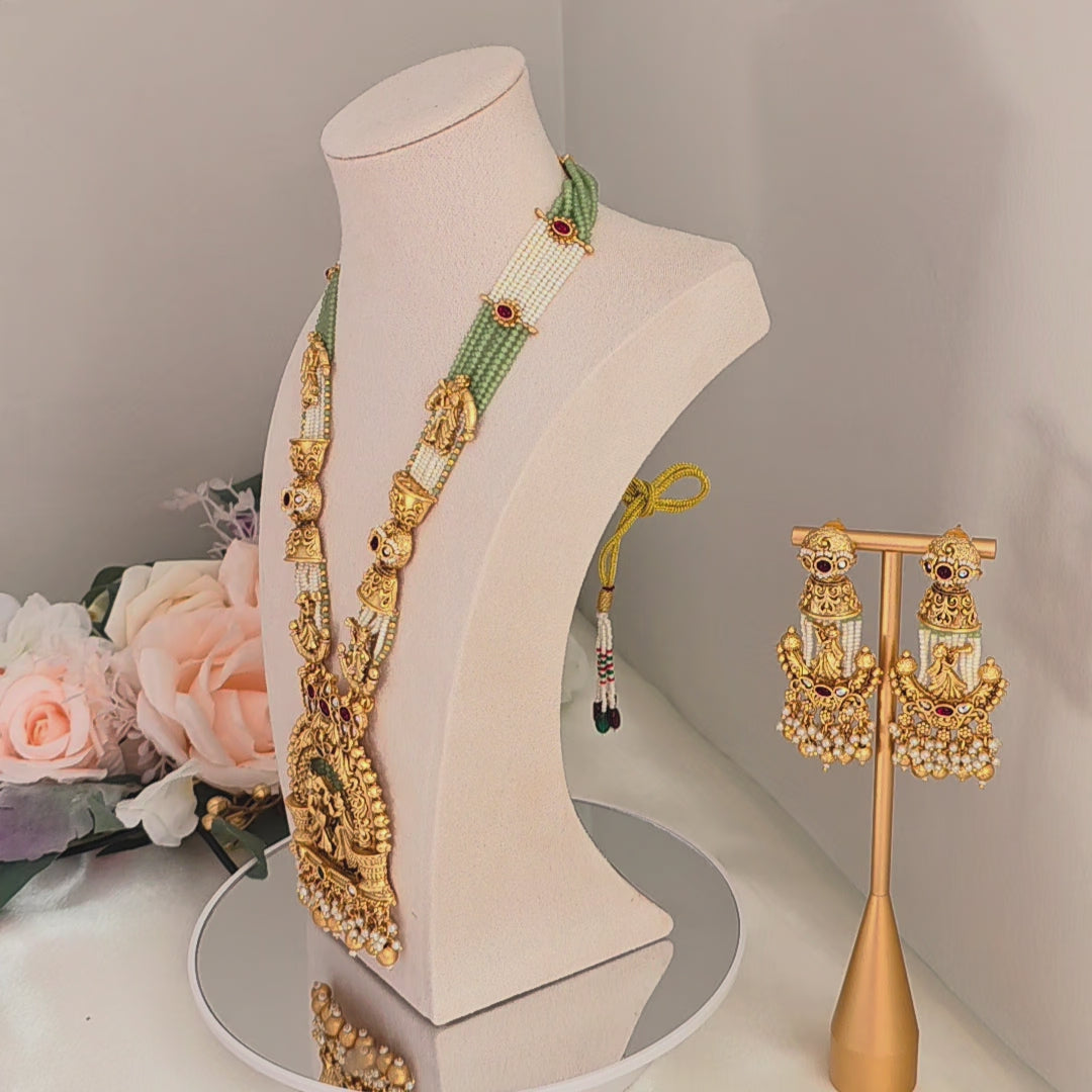 Saanvi Temple Heritage Necklace Set