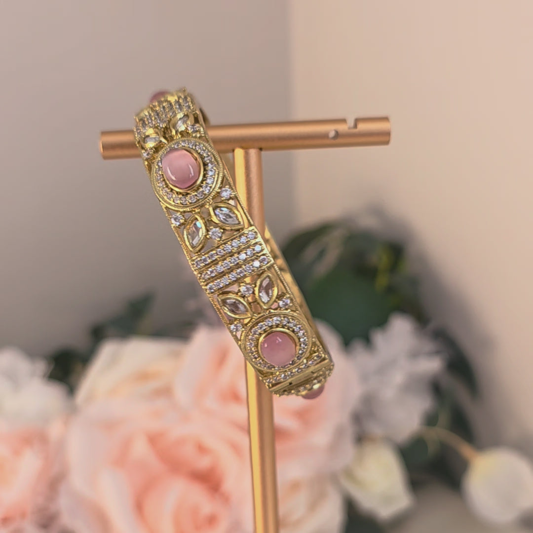 ROSÉLIA MAJESTÉ Openable Heritage Cuff