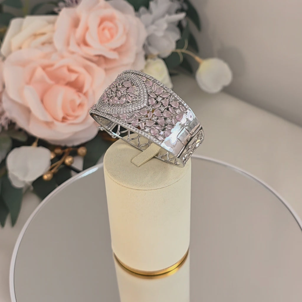 BLUSH IMPÉRIA Crystal Weave Cuff