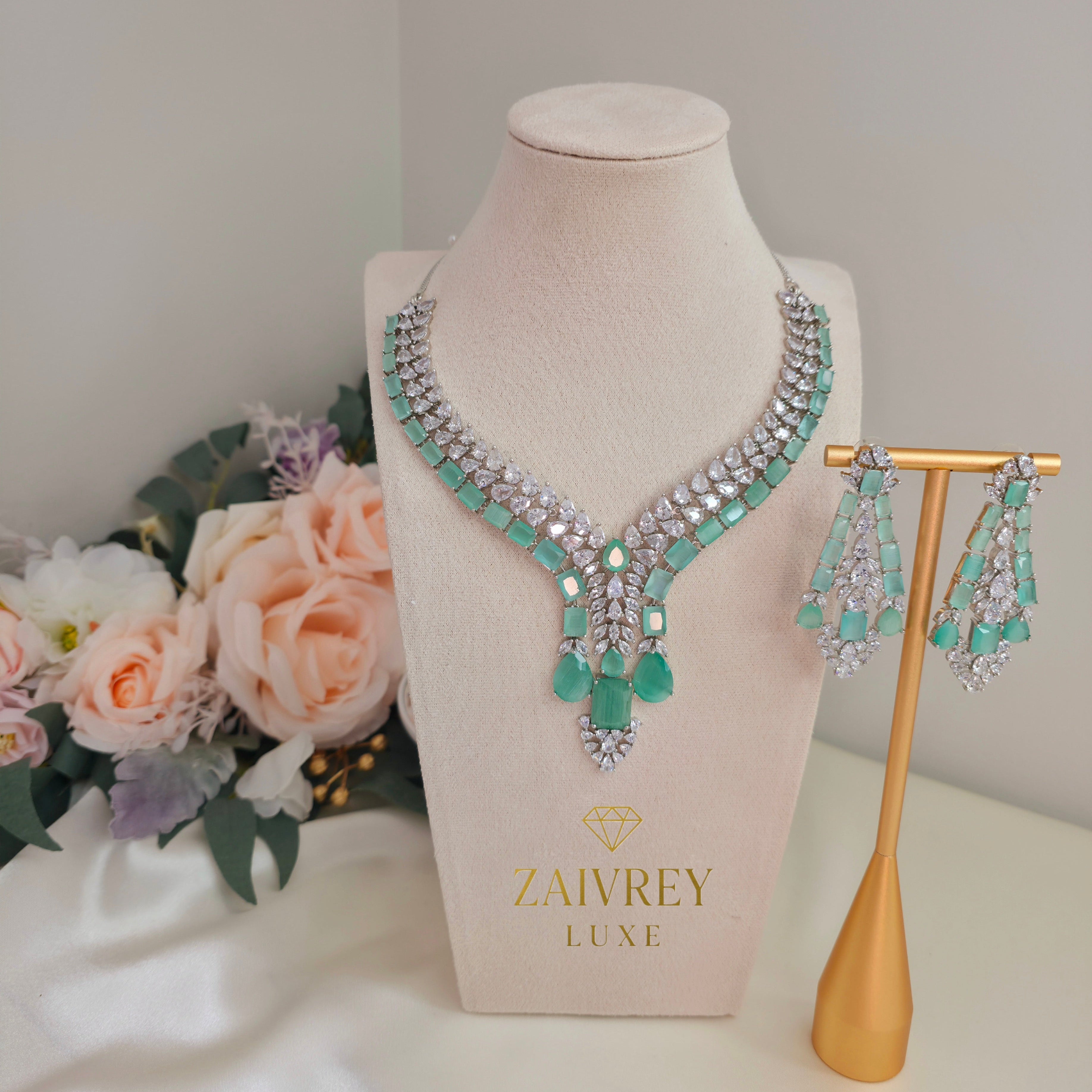 AURELIA MINTÉ Crystal Drop Necklace Set