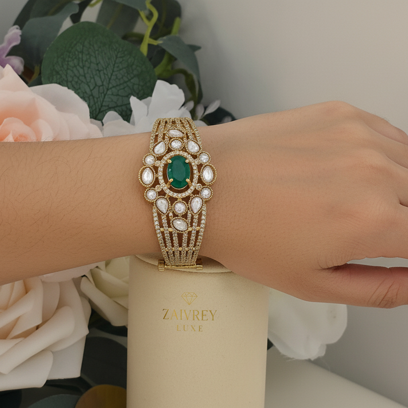 ELARA VERDÉ Imperial Openable Cuff