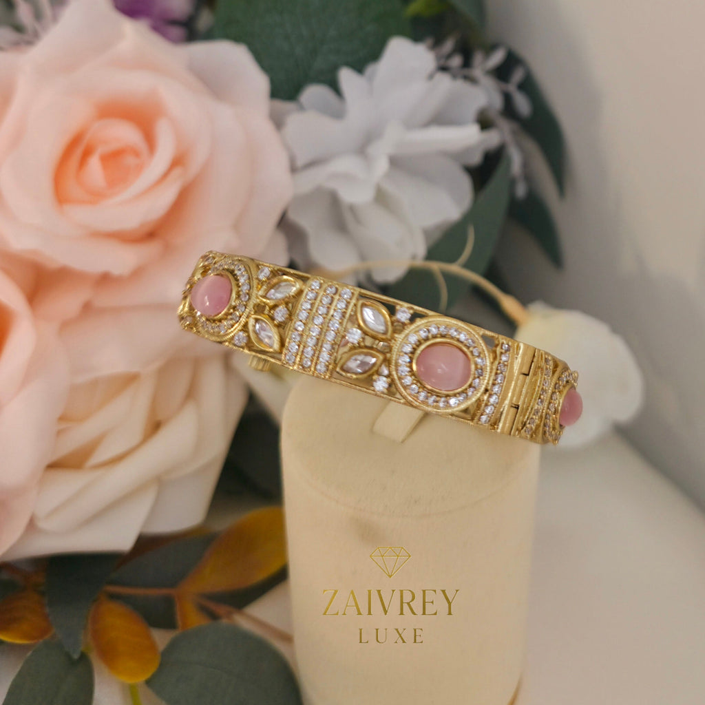 ROSÉLIA MAJESTÉ Openable Heritage Cuff