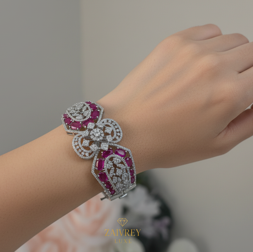 ROSÉ IMPÉRIA Crystal Weave Cuff