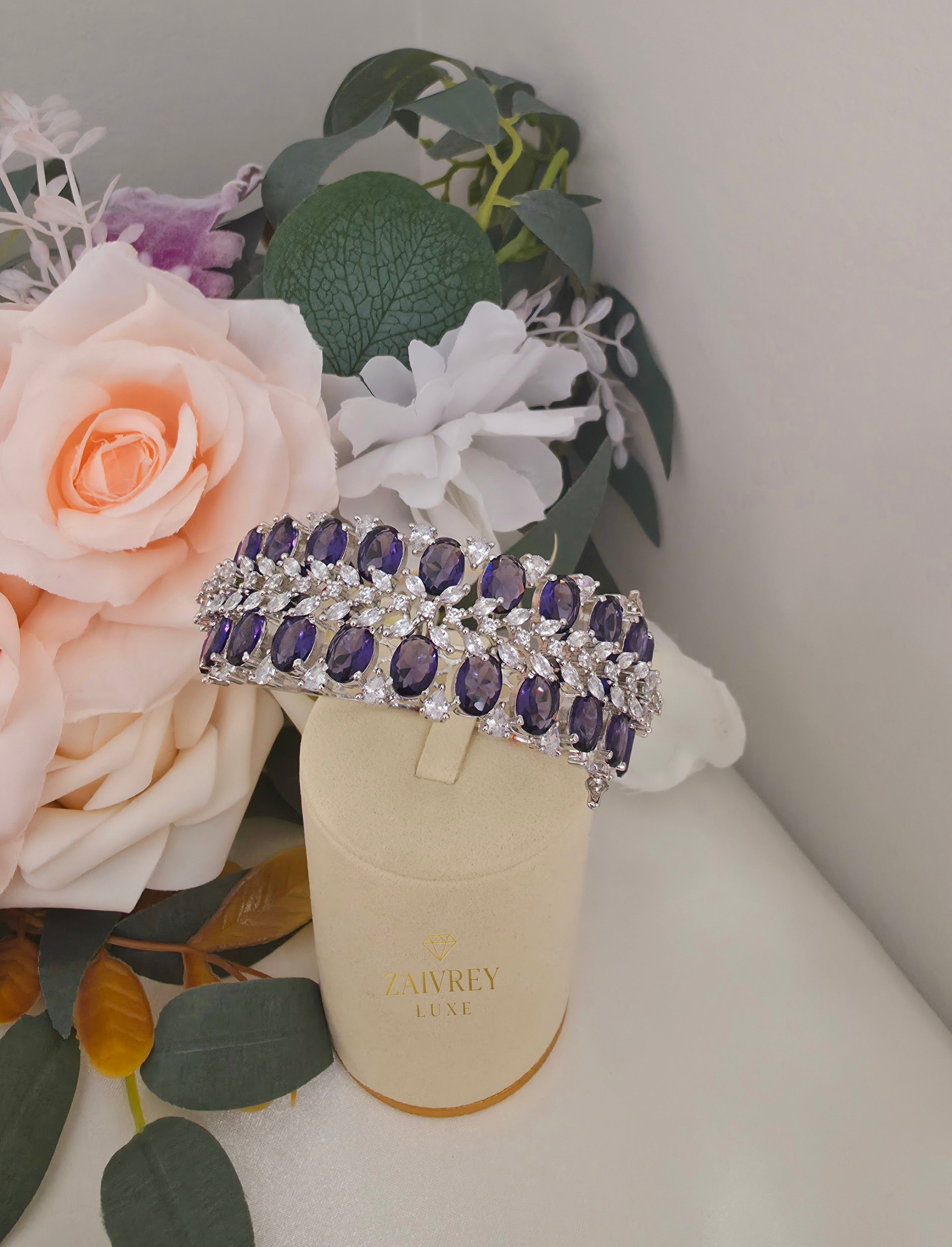 AMÉTHYSTE IMPÉRIA Crystal Weave Cuff